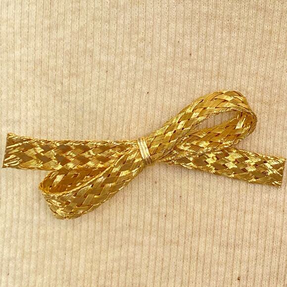 Bow Brooch Gold Tone Woven Wire Ribbon - Picture 2 of 7
